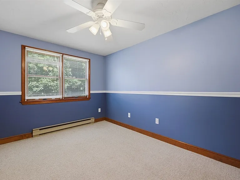 21 Janet Cir #2 — Photo 31
