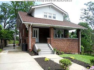 904 Highland Rd, Charleston, WV 25302