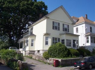 124 Lilley Ave, Lowell, MA 01850