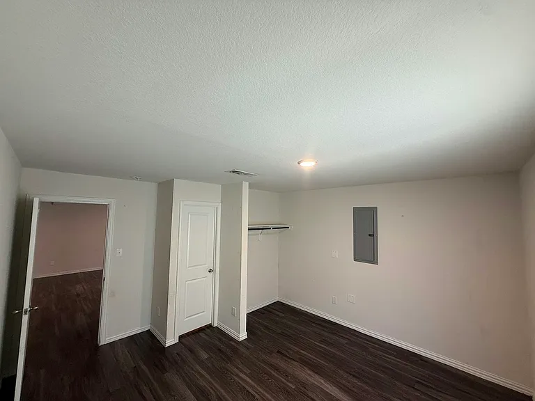 5509 Nielan St #B — Photo 7