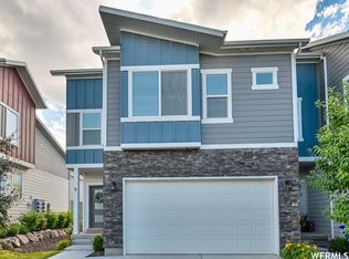 7109 N Mountain Field Dr, Eagle Mountain, UT 84005