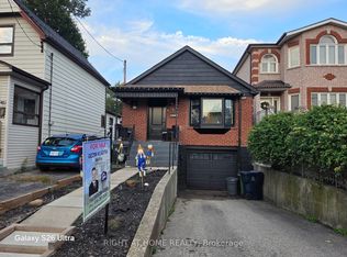15 August Ave, Toronto, ON M1L3M8