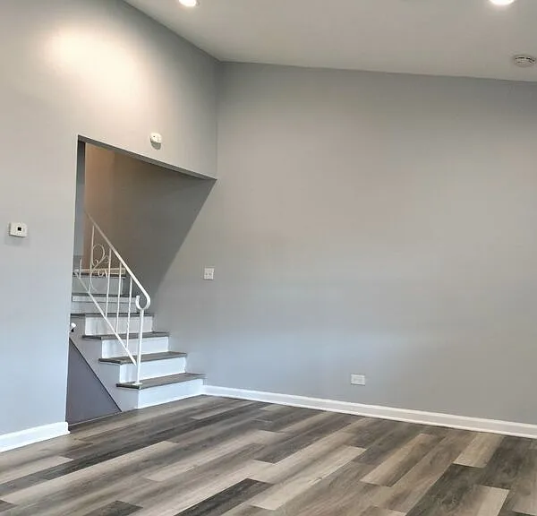 11540 S Peoria St — Photo 5