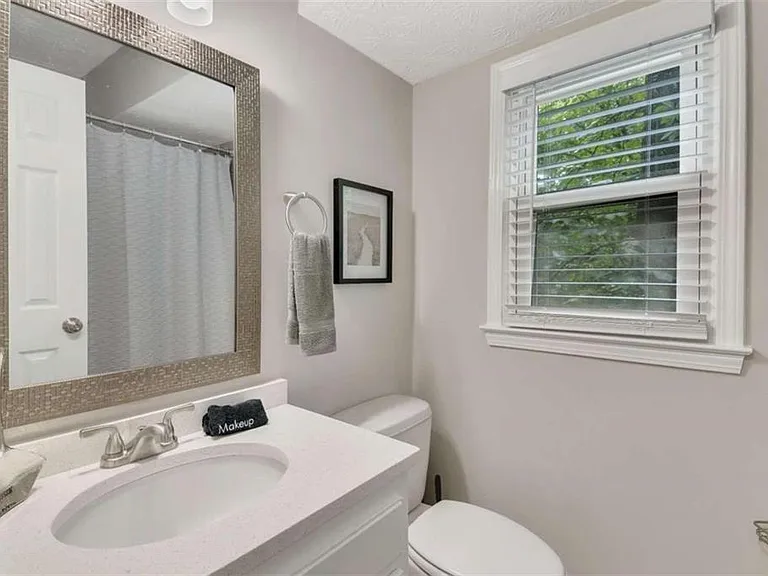 826 Moonlit Ln NW — Photo 20