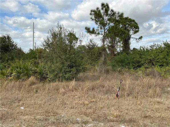 55 HANNA AVE S, LEHIGH ACRES, FL 33976