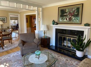 24 Beverlee Dr, Nashua, NH 03064