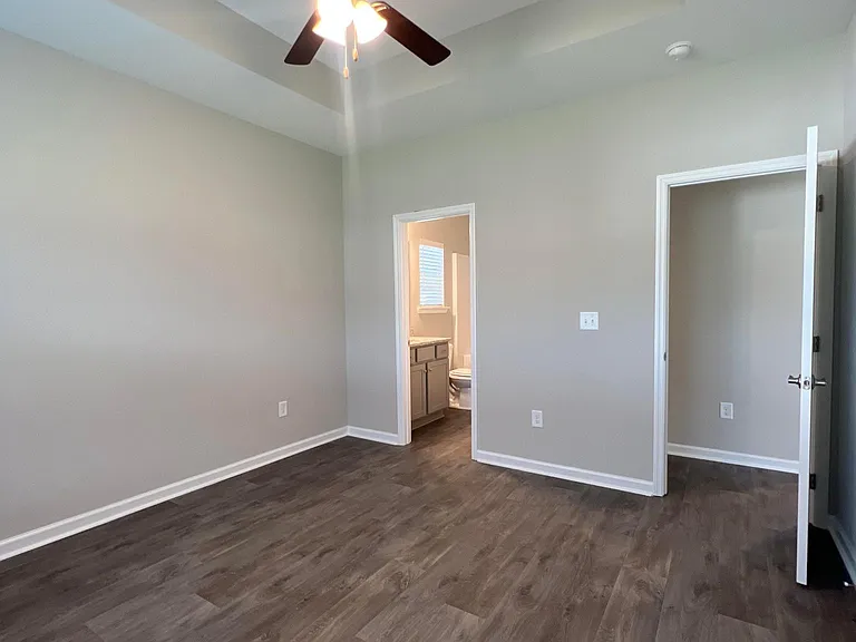 286 Maidens Choice Rd — Photo 14