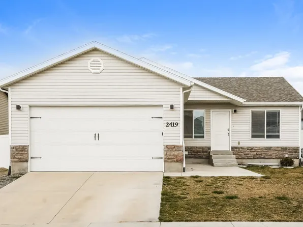 2419 E Prairie Ln, Eagle Mountain, UT 84005