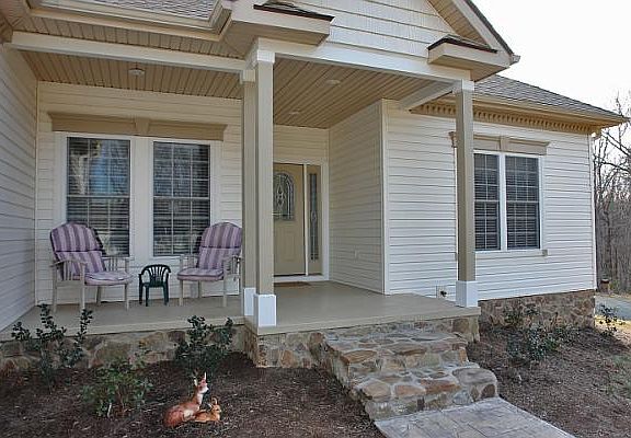 4th image of 45 Stripers Ln