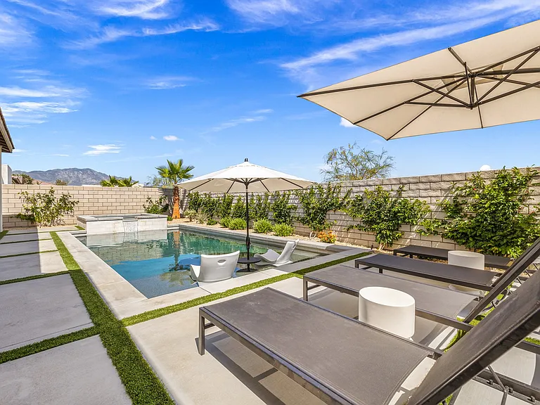 75700 Montage Pkwy — Photo 8