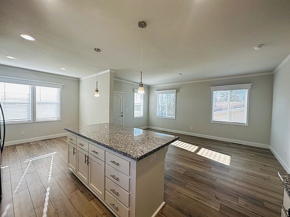 3rd image of 10166 Heritage Oak Dr #325