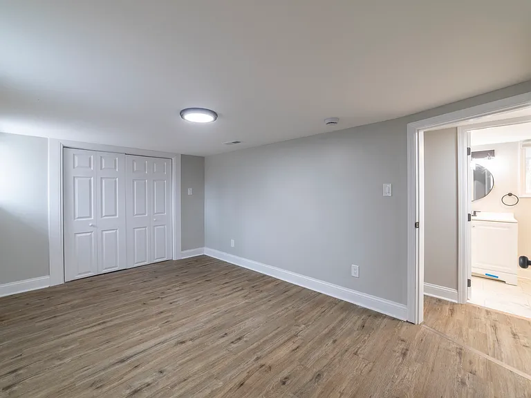 2545 Polk St — Photo 25