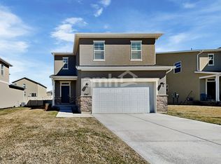 2367 E Surry Way, Eagle Mountain, UT 84005