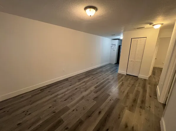 242 NW 14th St #2, Pompano Beach, FL 33060