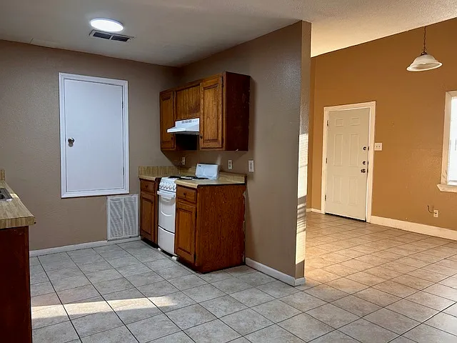 3513 Glenda Ave — Photo 3