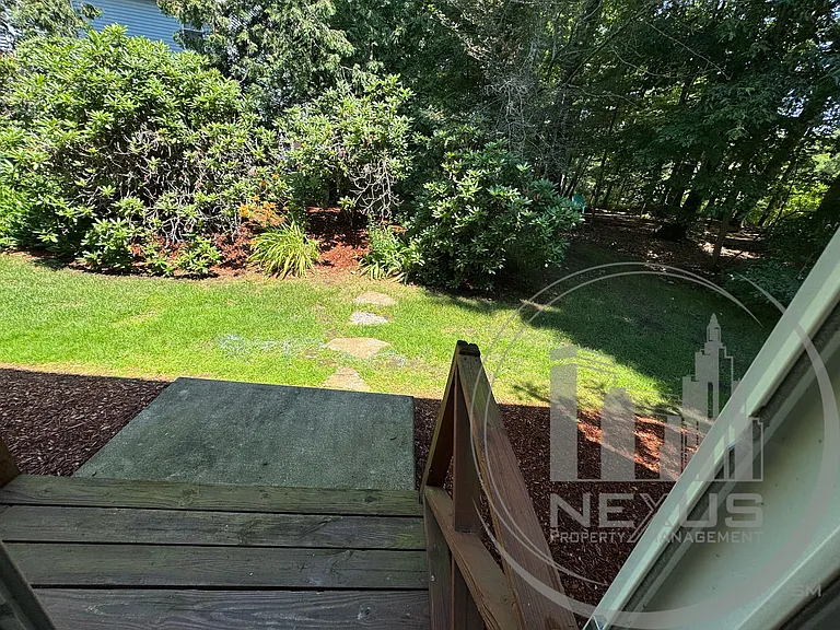 10 Nichols St #4 — Photo 21