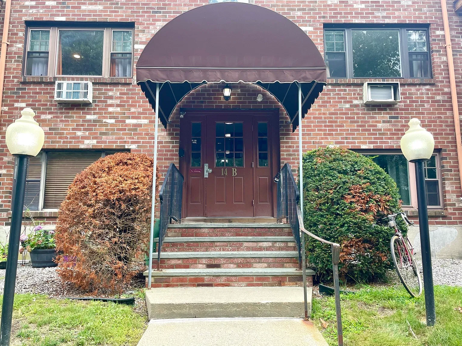 1 bed, 1.0 bath, 653 sqft, $2,000 — Photo 2