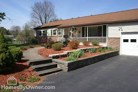 1st image of 61 Valencia Ln