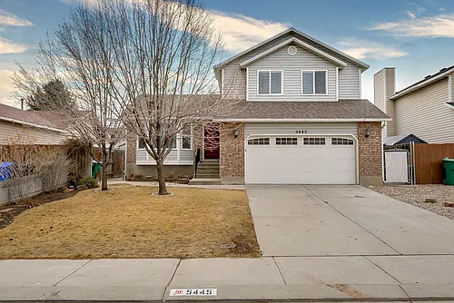 Floor plan 5 Beds 3 Baths