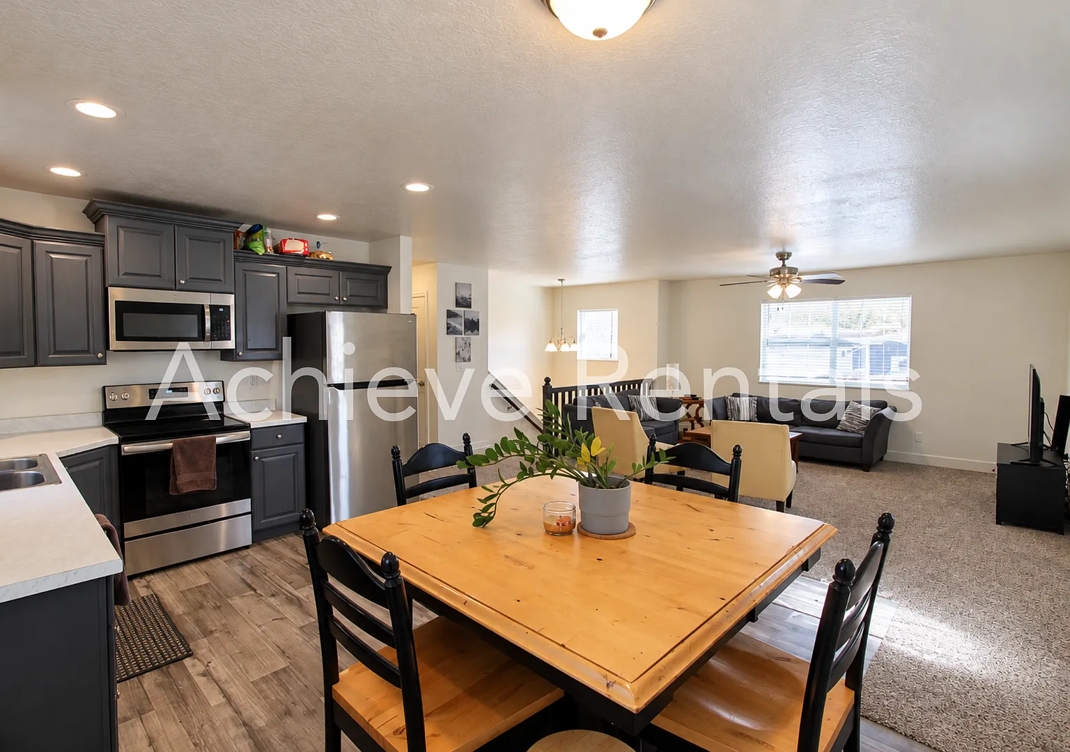 Room for Everyone! Spacious 5-Bedroom Logan Home Near USU & Logan Canyon — Photo 2
