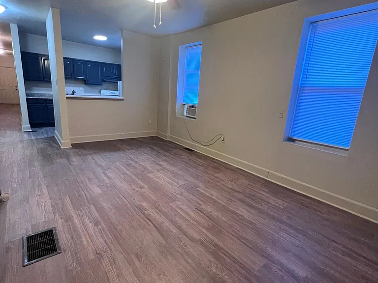 1542 N 15th St #1 — Photo 22