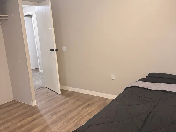 1641 Allegheny Cir, East Cleveland, OH 44112