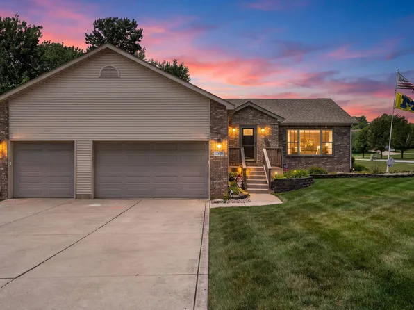 12806 Fawn Ct, Cedar Lake, IN 46303