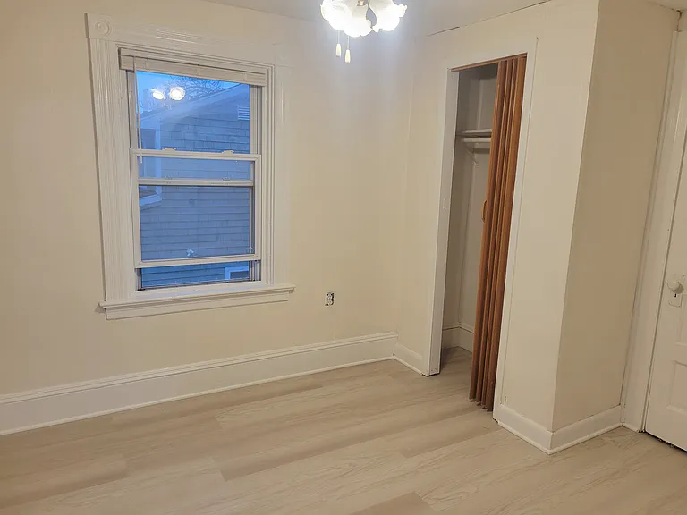 293 Grove Ave #2 — Photo 9