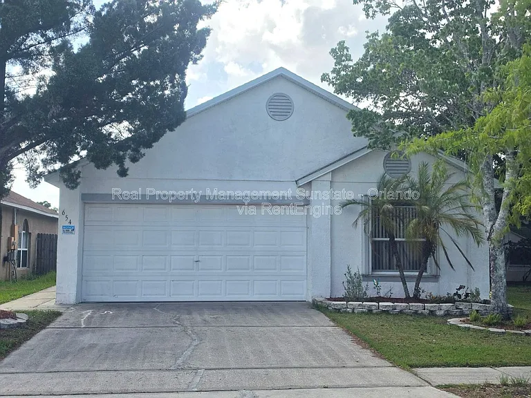 654 Caladesi Trl — Photo 2