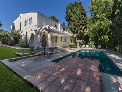 1819 Coldwater Canyon Dr, Beverly Hills, CA, 90210
