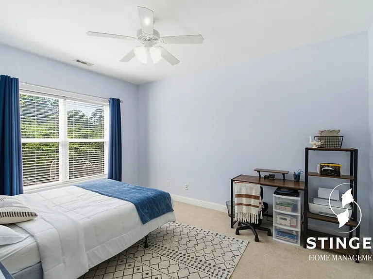 3 Kings Cross Ct — Photo 40