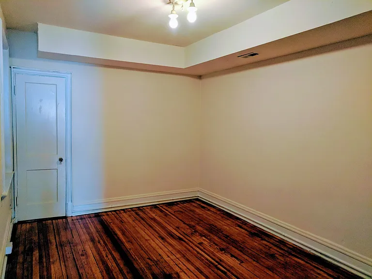 800 N. Sheppard St. — Photo 61