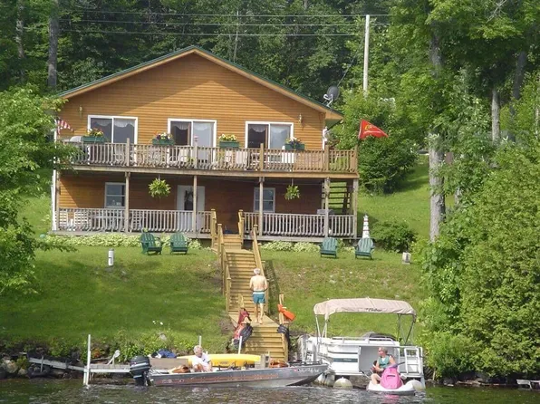 434 Lake Rd, Chateaugay, NY 12920