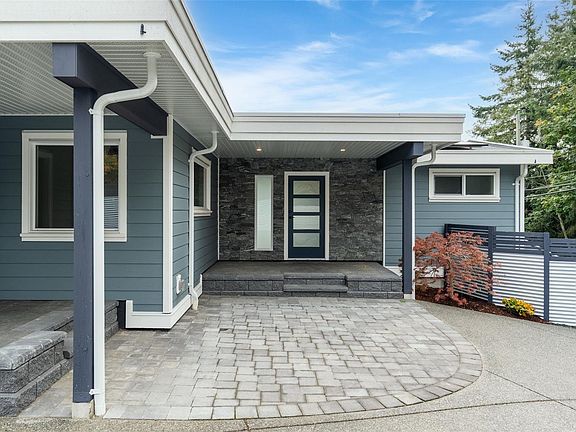 2nd image of 667 Noowick Rd