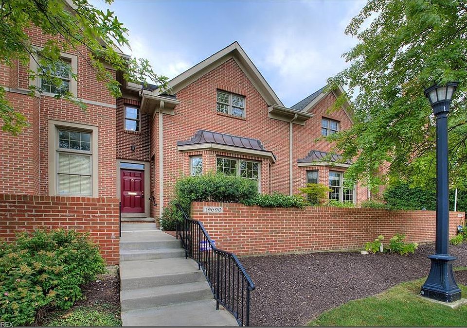 1st image of 19690 Chagrin Blvd