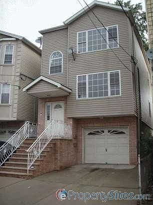 2nd image of 321 E Jersey St