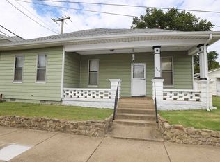 212 E Riverside Dr, Evansville, IN 47713