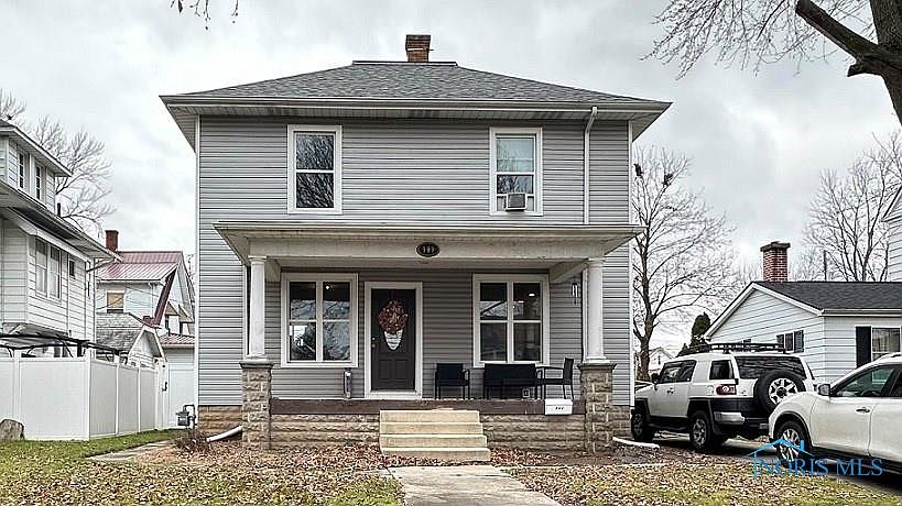 1st image of 909 N Union St