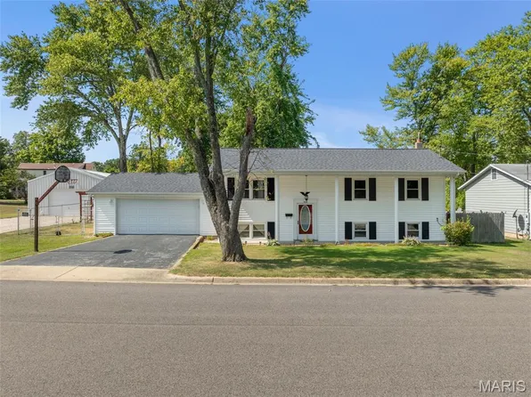 462 N Manion St, Sullivan, MO 63080