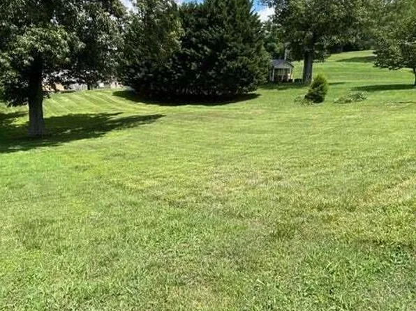 430 Fox Dr, Morristown, TN 37814