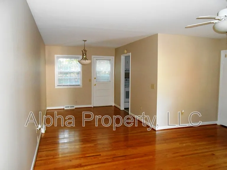 815 Edwards Rd #87 — Photo 2