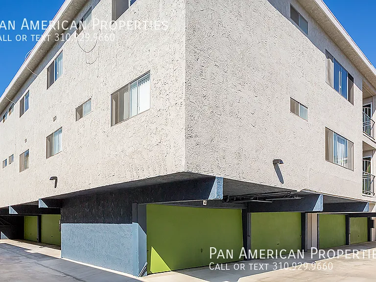 2704 Vanderbilt Ln #13 — Photo 21