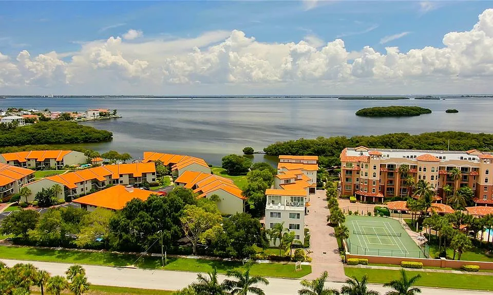 1575 Pinellas Bayway Way S #1575