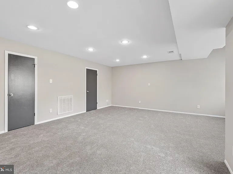 8018 Valley Manor Rd #3B — Photo 25