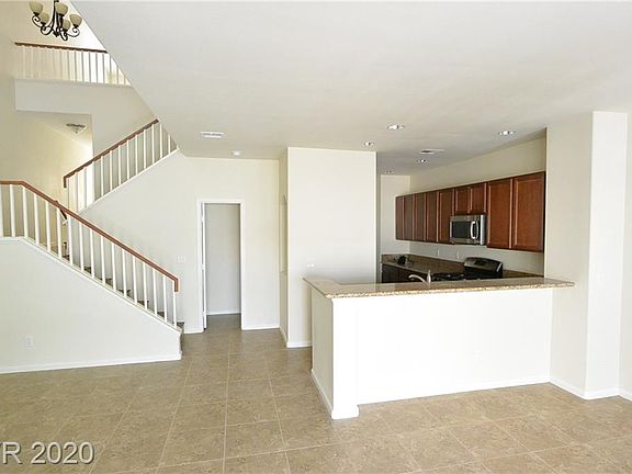 2nd image of 5820 Greenery View Ln #5820