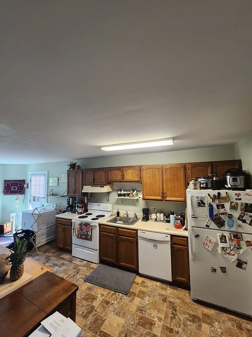 207 Purefoy Road — Photo 4