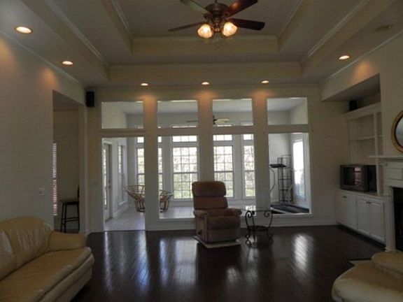4th image of 111 Della Mar Dr