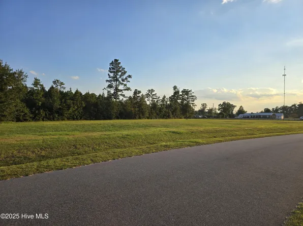 531 Alden Drive SE, Winnabow, NC 28479