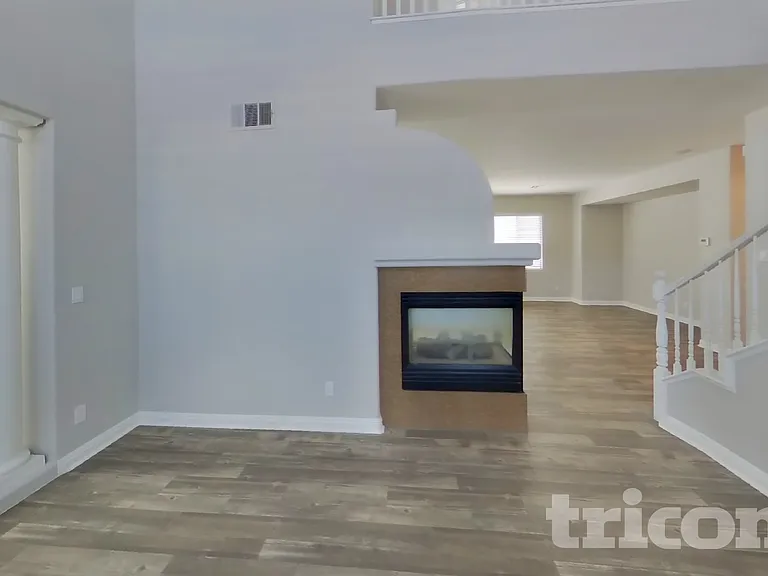 9024 Picket Fence Ave — Photo 3
