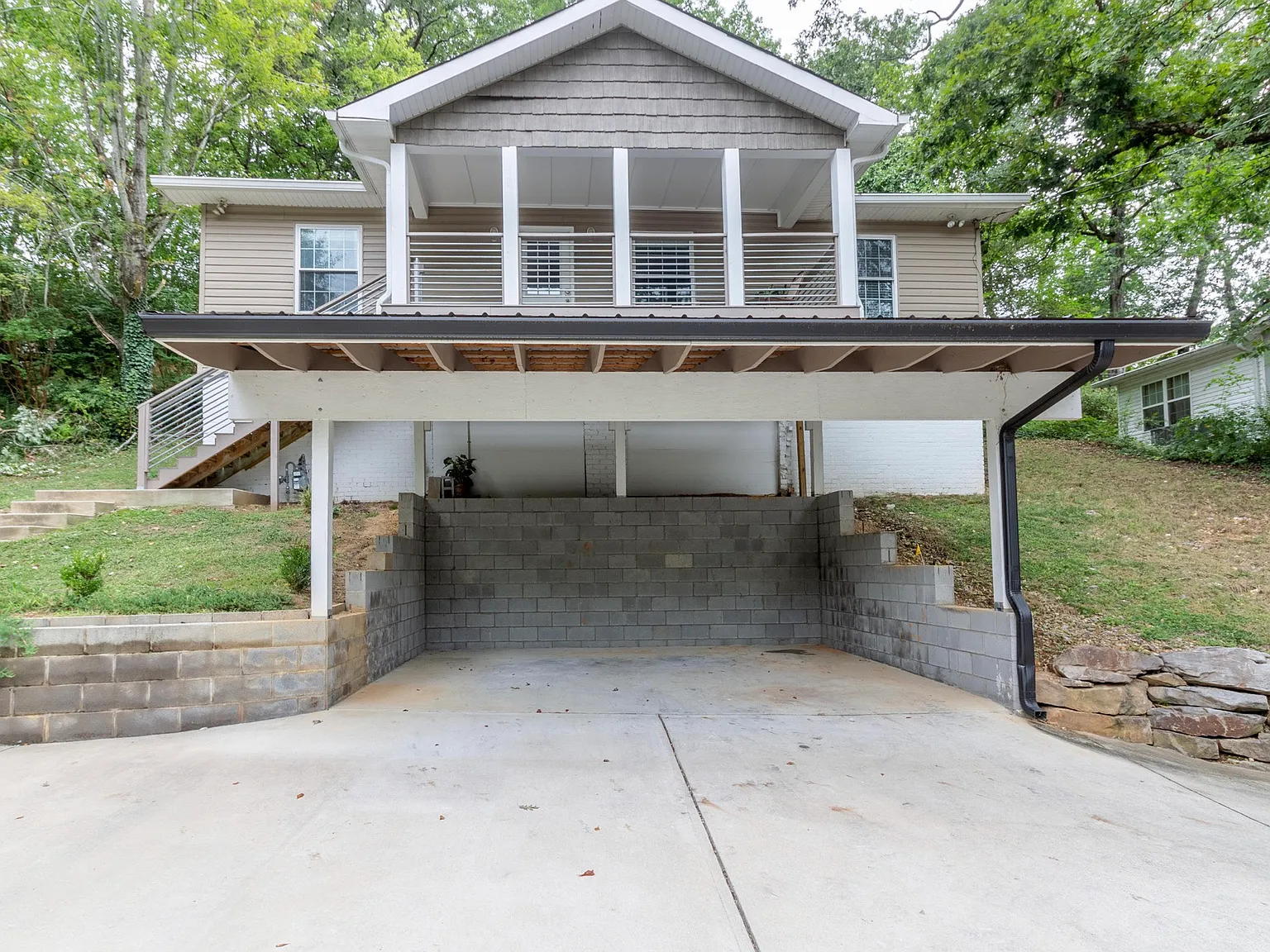 3 bed, 1450 sqft, $2,500 — Photo 2